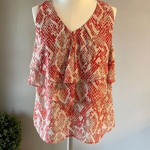 NWOT 212 women’s layered sleeveless blouse. V neckline size L orange beige print